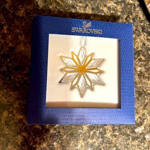 2010 Swarovski Crystal Snowflake Ornament